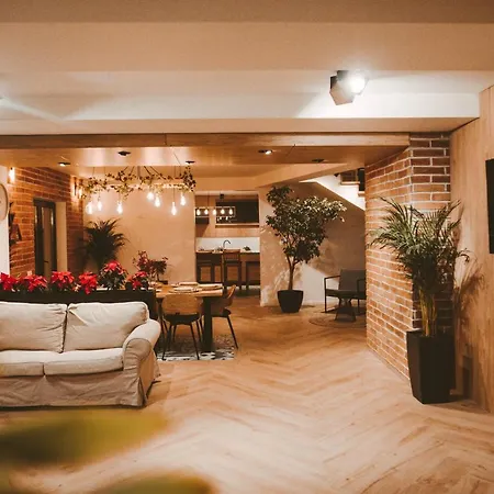 Guest house Casa Din Gradina
